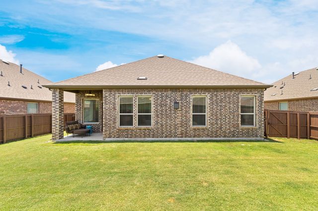 11316 Culberson Drive, Aubrey, TX 76227