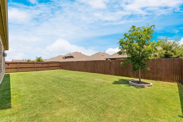 11316 Culberson Drive, Aubrey, TX 76227