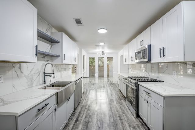 1441 Marlene Place, Desoto, TX 75115