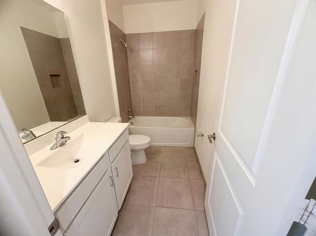 12473 NW Lynch Lane, Port Saint Lucie, FL 34987
