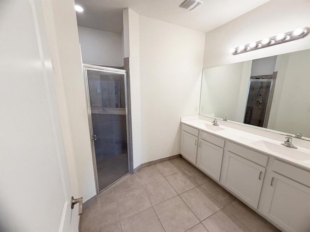 12473 NW Lynch Lane, Port Saint Lucie, FL 34987