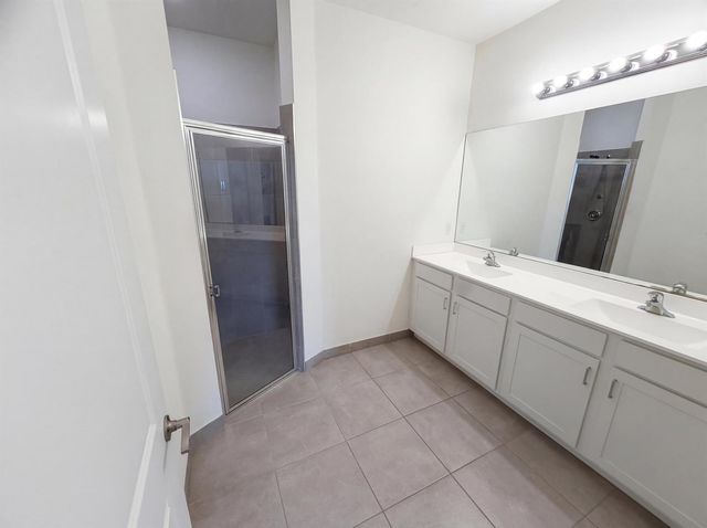 12473 NW Lynch Lane, Port Saint Lucie, FL 34987