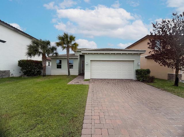 12473 NW Lynch Lane, Port Saint Lucie, FL 34987