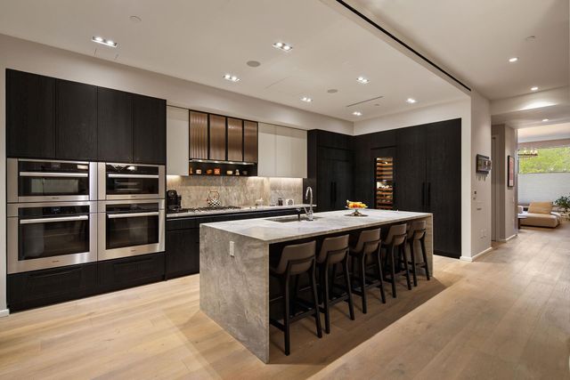 11 BEACH Street THB, New York City, NY 10013