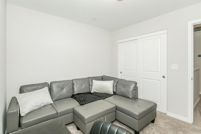 580 Mccaffrey Way, Madera, CA 93636