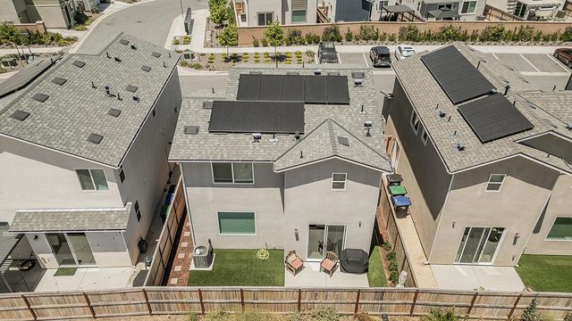 580 Mccaffrey Way, Madera, CA 93636