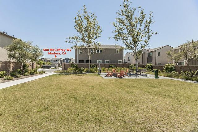 580 Mccaffrey Way, Madera, CA 93636
