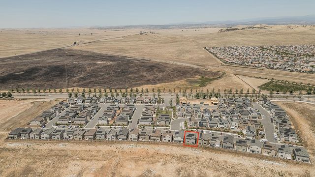 580 Mccaffrey Way, Madera, CA 93636