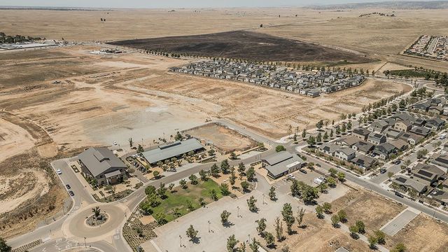 580 Mccaffrey Way, Madera, CA 93636