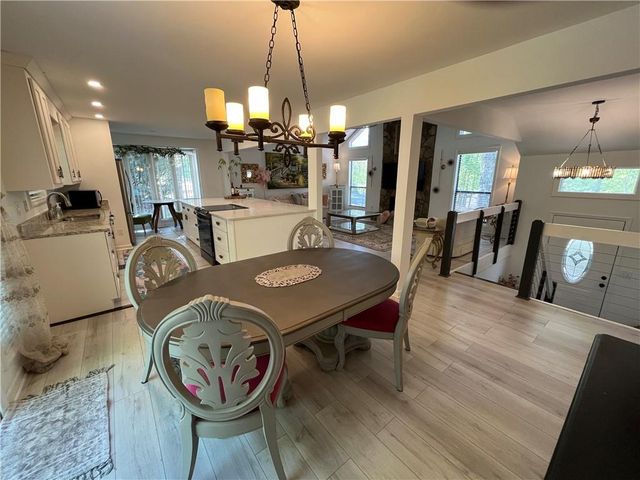 8555 Colony Club Drive, Alpharetta, GA 30022