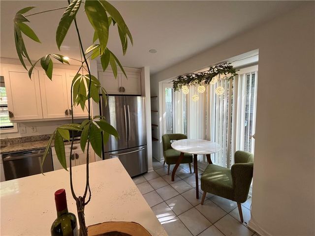 8555 Colony Club Drive, Alpharetta, GA 30022