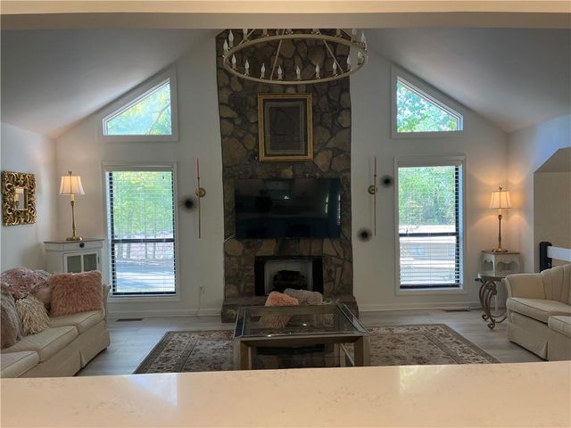 8555 Colony Club Drive, Alpharetta, GA 30022