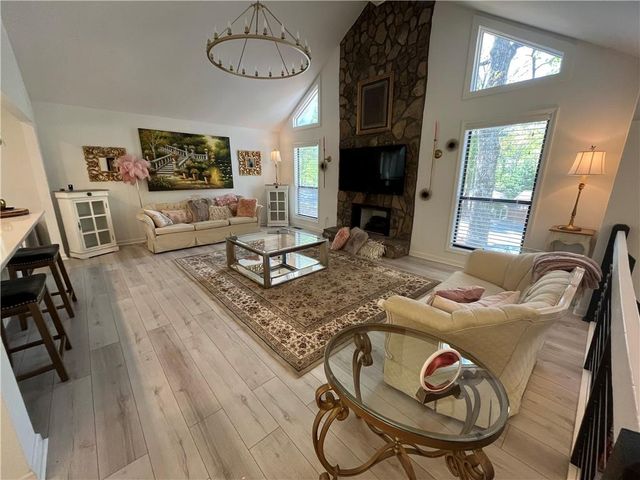 8555 Colony Club Drive, Alpharetta, GA 30022