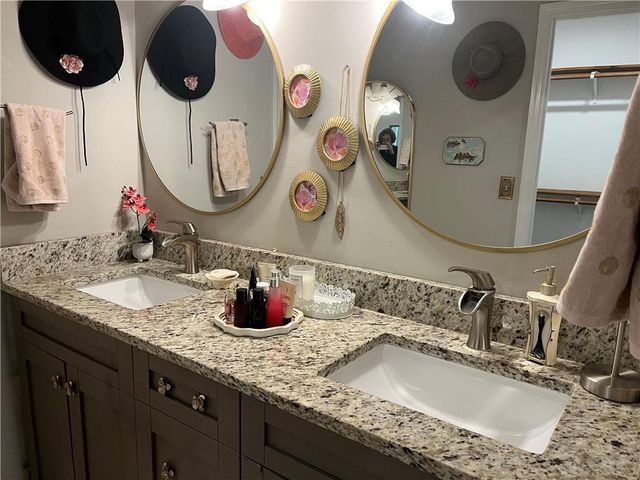 8555 Colony Club Drive, Alpharetta, GA 30022