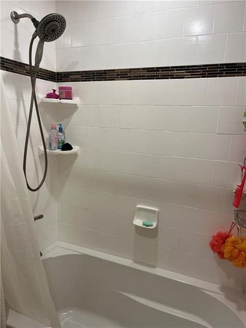 8555 Colony Club Drive, Alpharetta, GA 30022