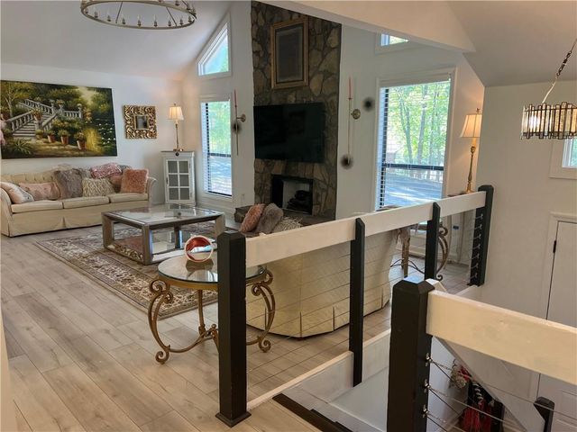 8555 Colony Club Drive, Alpharetta, GA 30022