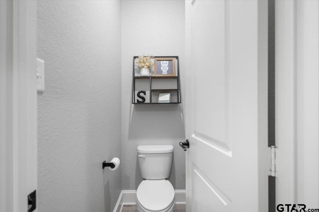 1627 Orchard Ln, Hideaway, TX 75771