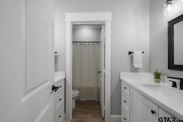1627 Orchard Ln, Hideaway, TX 75771
