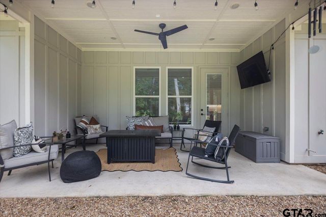 1627 Orchard Ln, Hideaway, TX 75771
