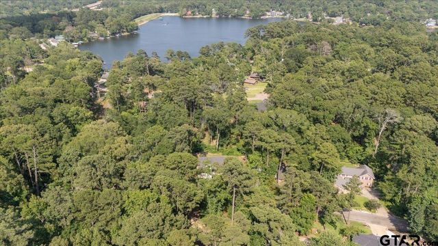 1627 Orchard Ln, Hideaway, TX 75771