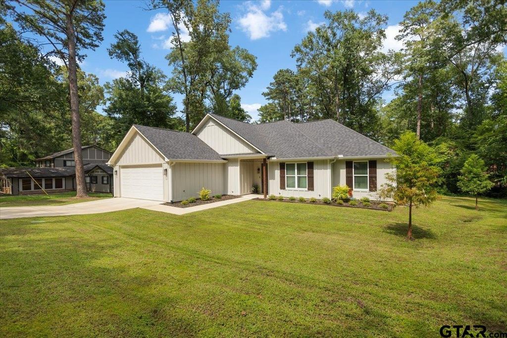 1627 Orchard Ln, Hideaway, TX 75771