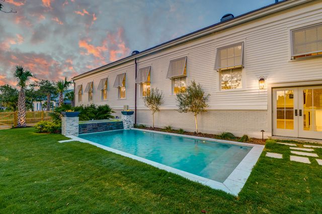 1714 Middle Street, Sullivans Island, SC 29482