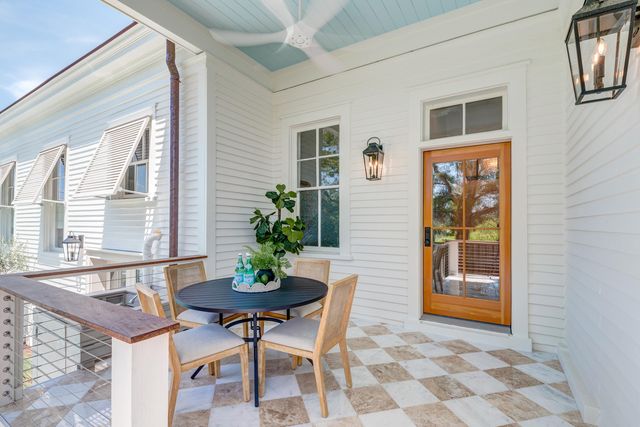 1714 Middle Street, Sullivans Island, SC 29482