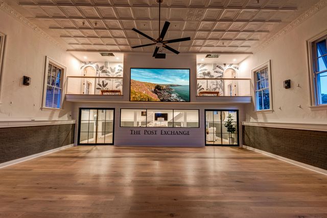 1714 Middle Street, Sullivans Island, SC 29482