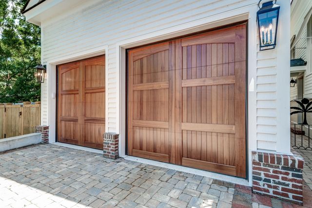 1714 Middle Street, Sullivans Island, SC 29482