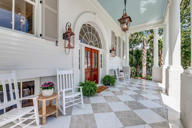 1714 Middle Street, Sullivans Island, SC 29482
