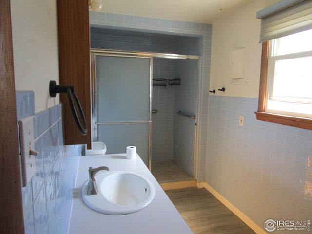 492 8th St, Burlington, CO 80807