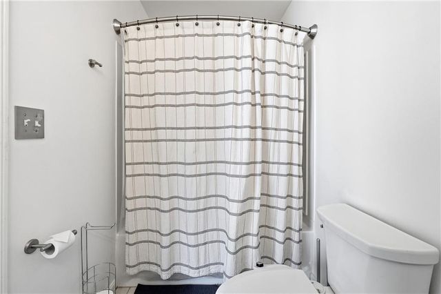 1149 Liberty Parkway NW, Atlanta, GA 30318