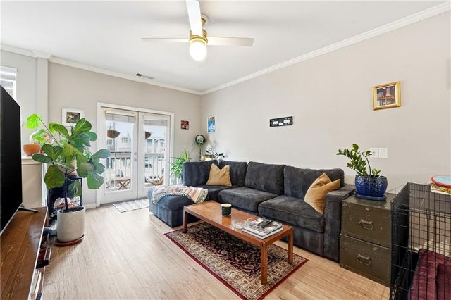 1149 Liberty Parkway NW, Atlanta, GA 30318