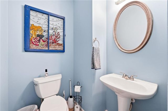 1149 Liberty Parkway NW, Atlanta, GA 30318