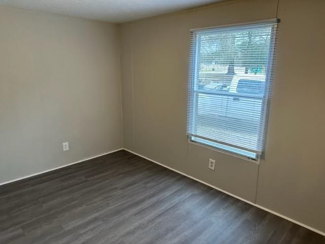 16881 Interstate 45 North N, Willis, TX 77318