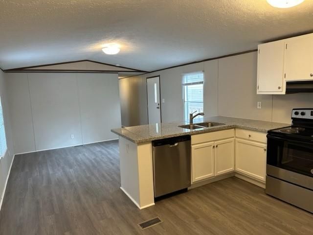16881 Interstate 45 North N, Willis, TX 77318
