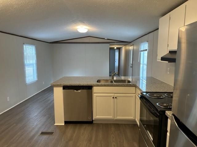 16881 Interstate 45 North N, Willis, TX 77318