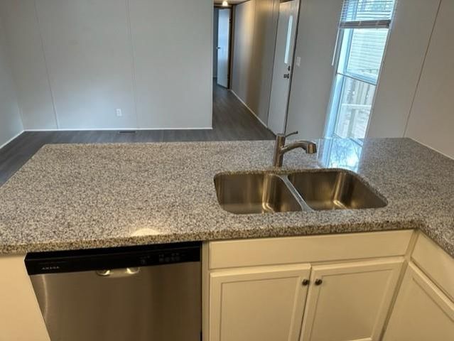 16881 Interstate 45 North N, Willis, TX 77318
