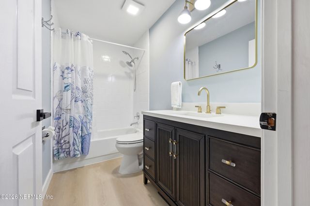 1212 RIP TIDE Boulevard, Jacksonville Beach, FL 32250