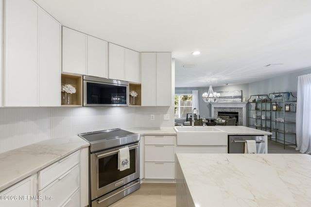 1212 RIP TIDE Boulevard, Jacksonville Beach, FL 32250