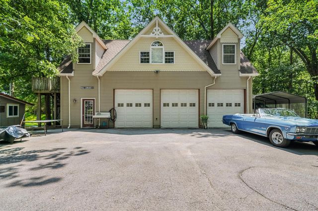 127-129-131 Hill Road, Goshen, NY 10924