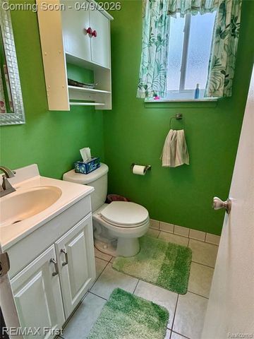 39641 Edgemont Drive, Sterling Heights, MI 48310