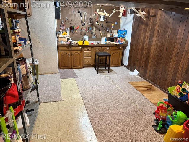 39641 Edgemont Drive, Sterling Heights, MI 48310