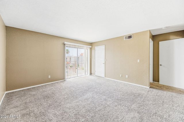 16635 N CAVE CREEK Road 215, Phoenix, AZ 85032