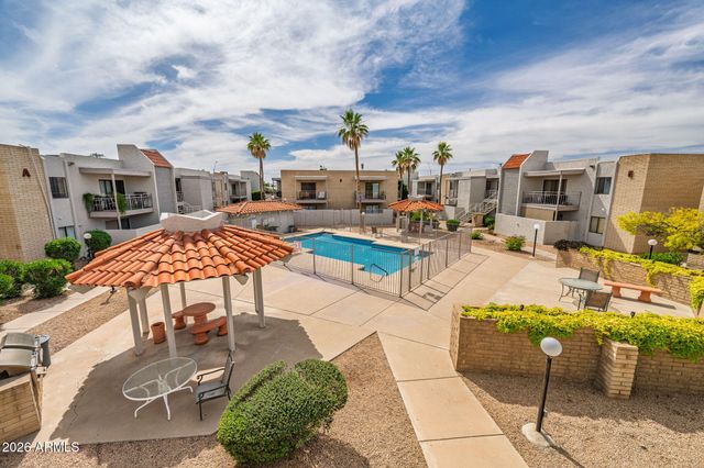 16635 N CAVE CREEK Road 215, Phoenix, AZ 85032