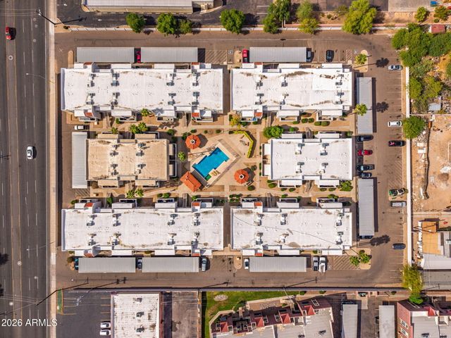16635 N CAVE CREEK Road 215, Phoenix, AZ 85032