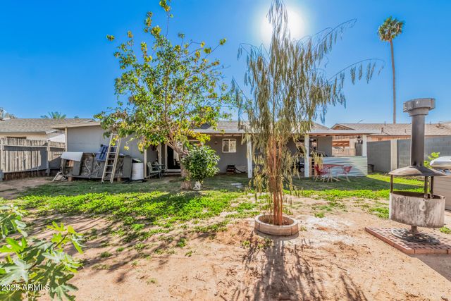 2016 W WINDROSE Drive, Phoenix, AZ 85029
