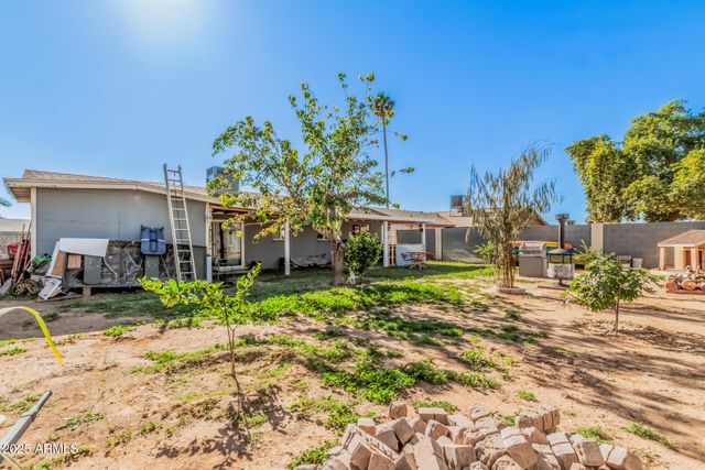 2016 W WINDROSE Drive, Phoenix, AZ 85029