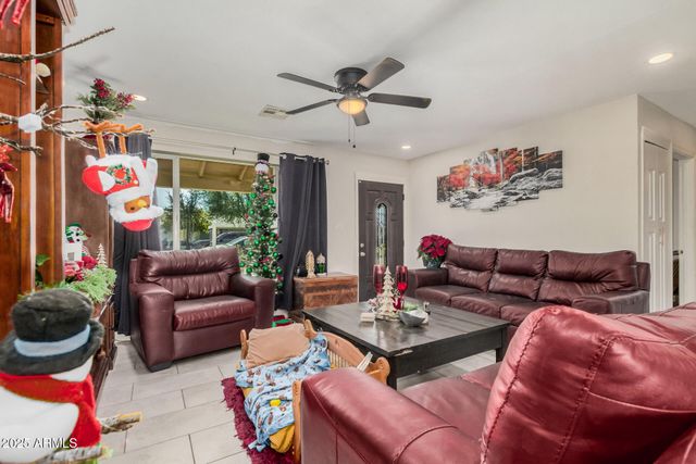 2016 W WINDROSE Drive, Phoenix, AZ 85029