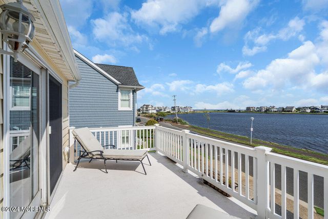 305 North Boulevard, Lake Como, NJ 07719